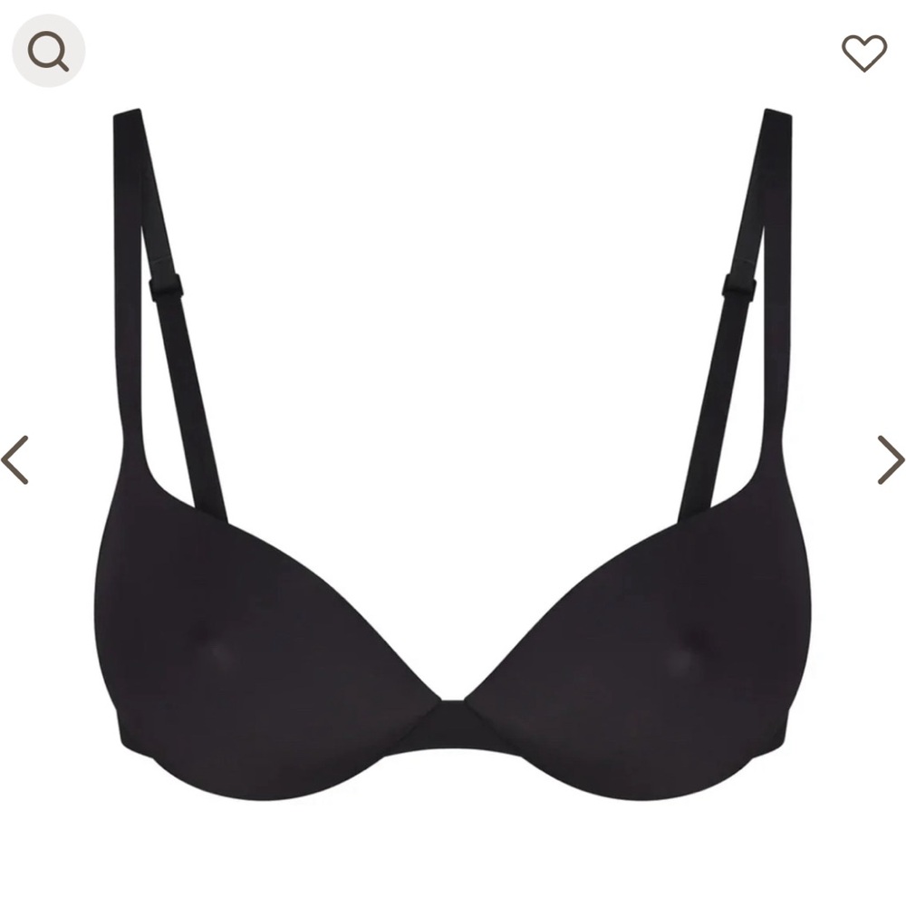 SKIMS ULTIMATE
BRA NIPPLE PUSH-UP BRA | ONYX 42C